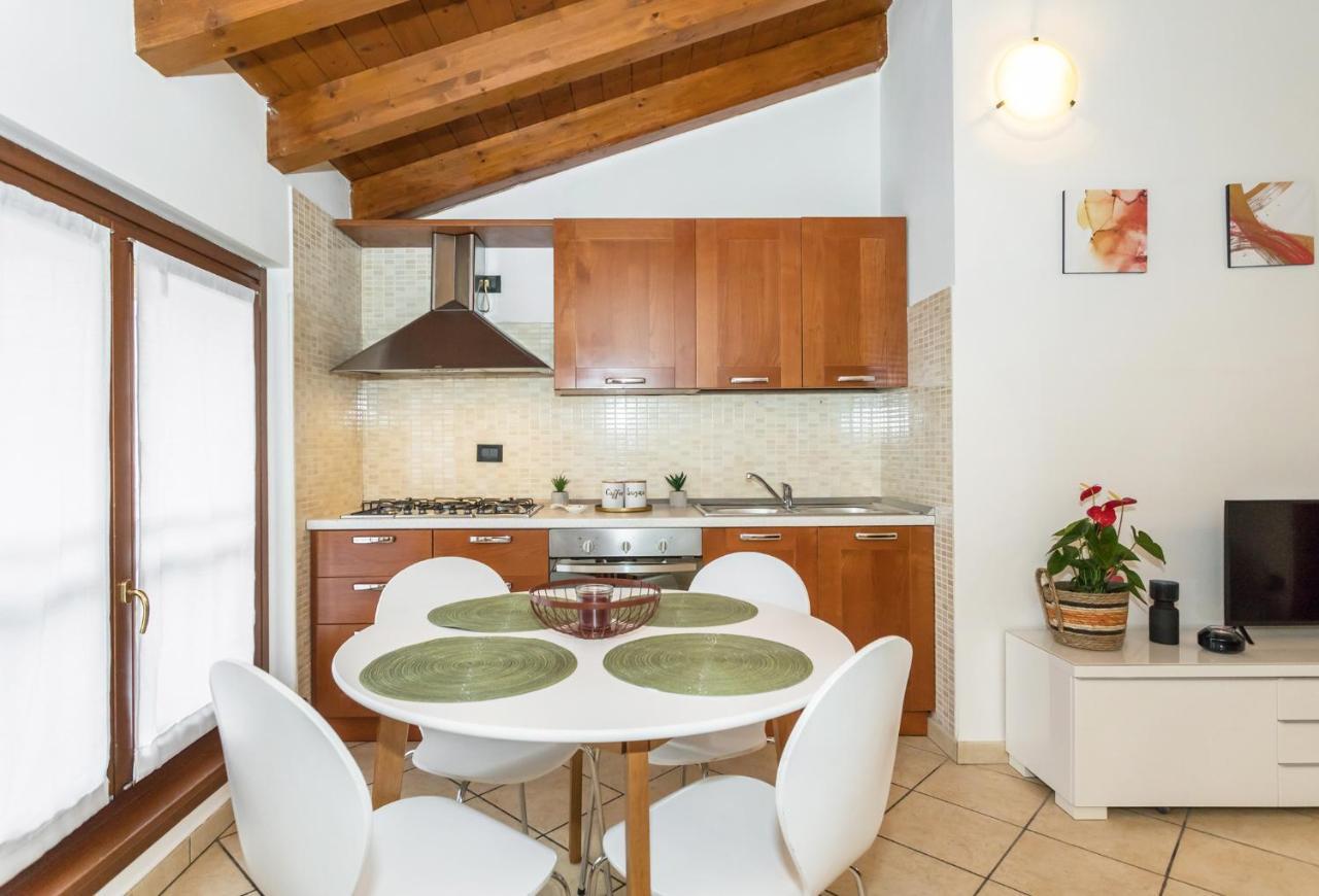 Appartamento Porta Verde Osio Sopra Osio Sotto Luaran gambar