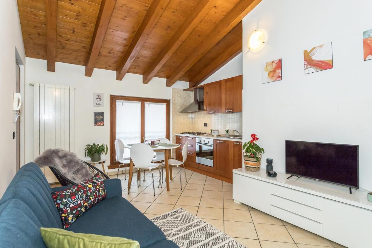 Appartamento Porta Verde Osio Sopra Osio Sotto Luaran gambar